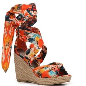 ✨NWOB✨Strappy Wedges